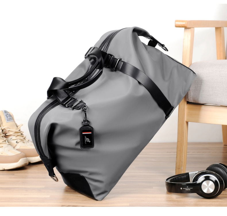 Waterproof travel bag, shoulder strap, fabric