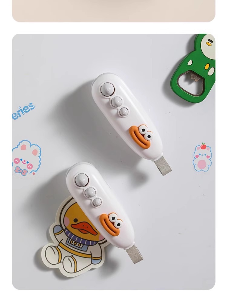 Mini hand-press plastic bag sealing machine
