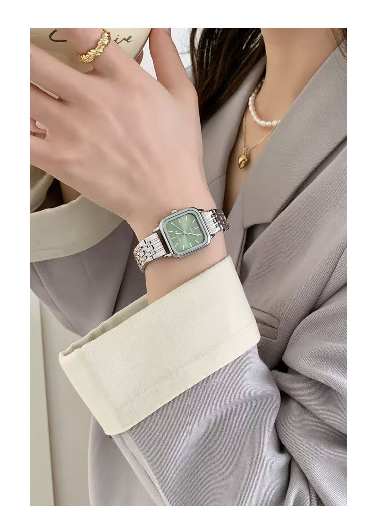 Quadratische Damen-Quarzuhr im Vintage-Stil