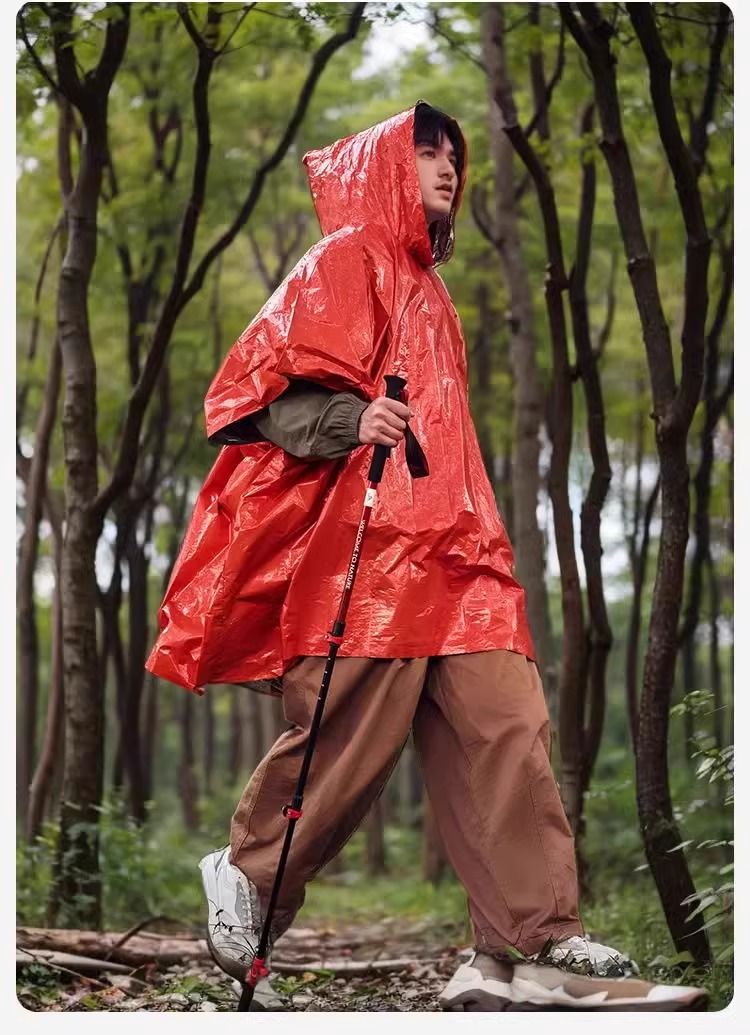 Portable aluminum foil emergency blanket