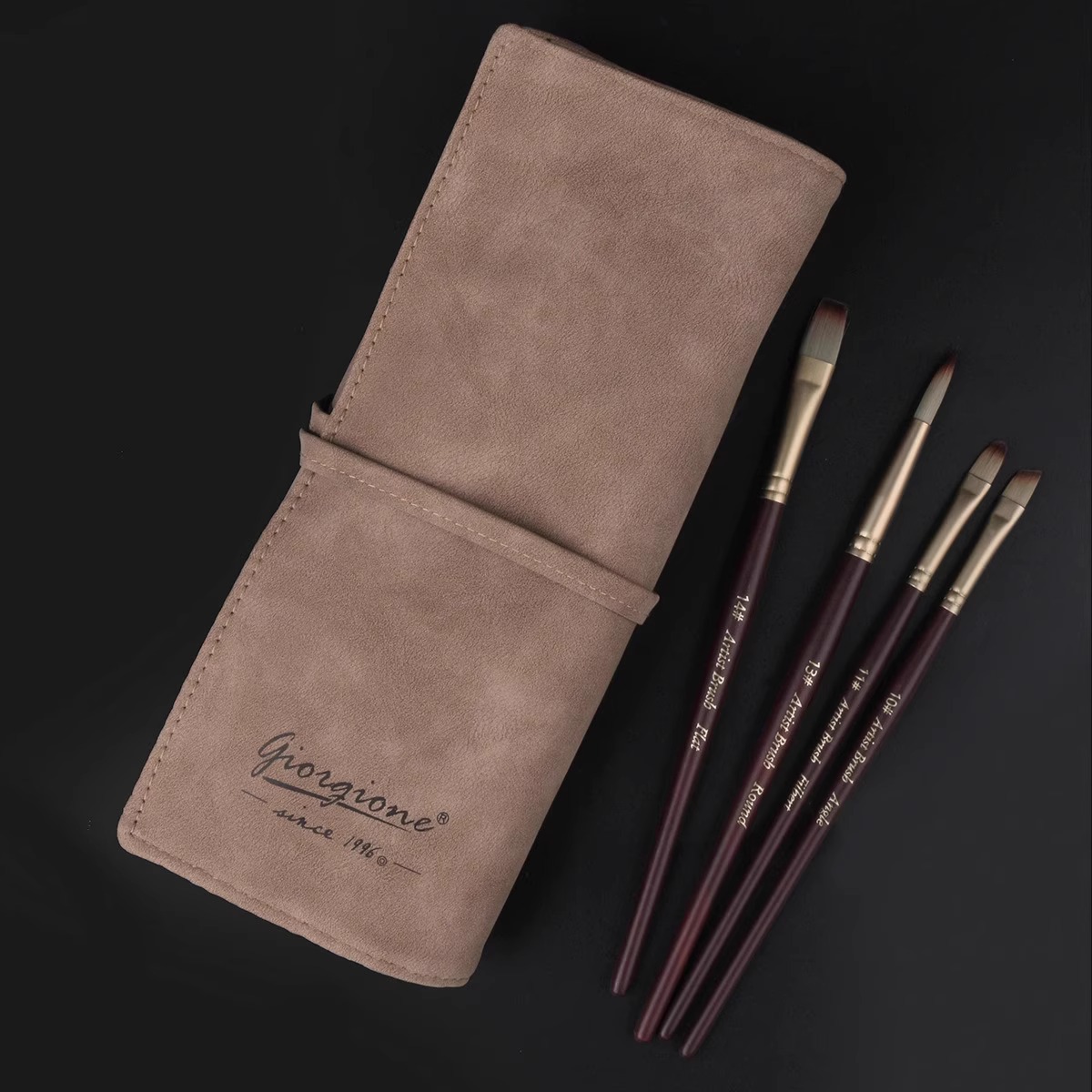 Giorgione 24-teiliges Nylon-Borsten-Pinselset mit Tragetasche