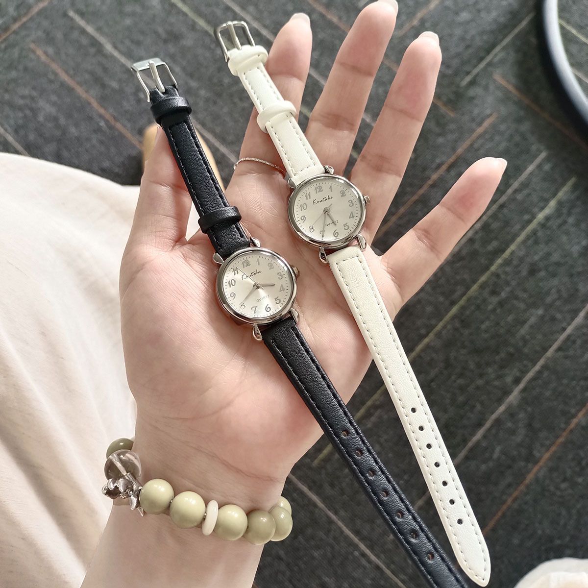 Women's Quartz Watch Small Dial Vintage Simple