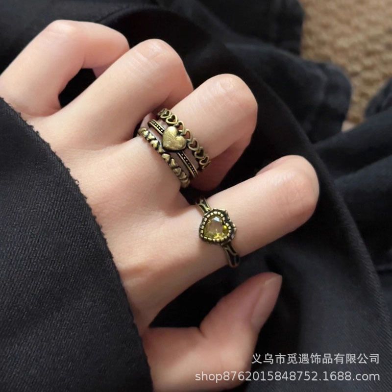 Vintage adjustable ring ethnic retro style