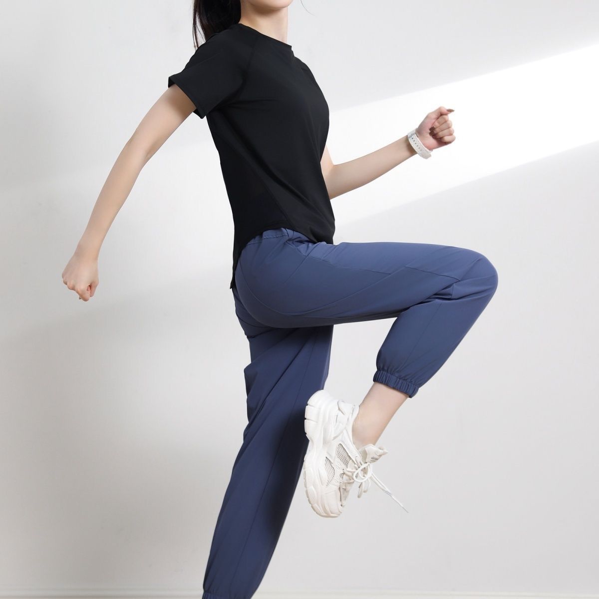 Yeni stil kadın bol paça jogger hızlı kuruyan yoga pantolonu dar kesim koşu fitness nefes alan günlük pantolon