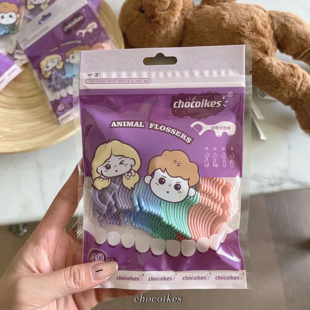 Animal-Shaped Dental Floss Sticks for Kids, Family Pack