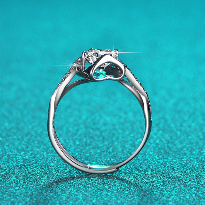 Moissanit Damenring Sterlingsilber ein Karat Sechser Krappenfassung