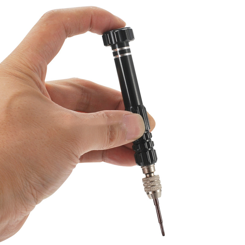 Multi-function removable screwdriver set for phone repair
