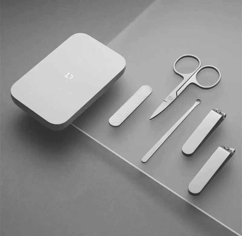 Xiaomi nail care set with clipper, ear spoon and nose hair trimmer