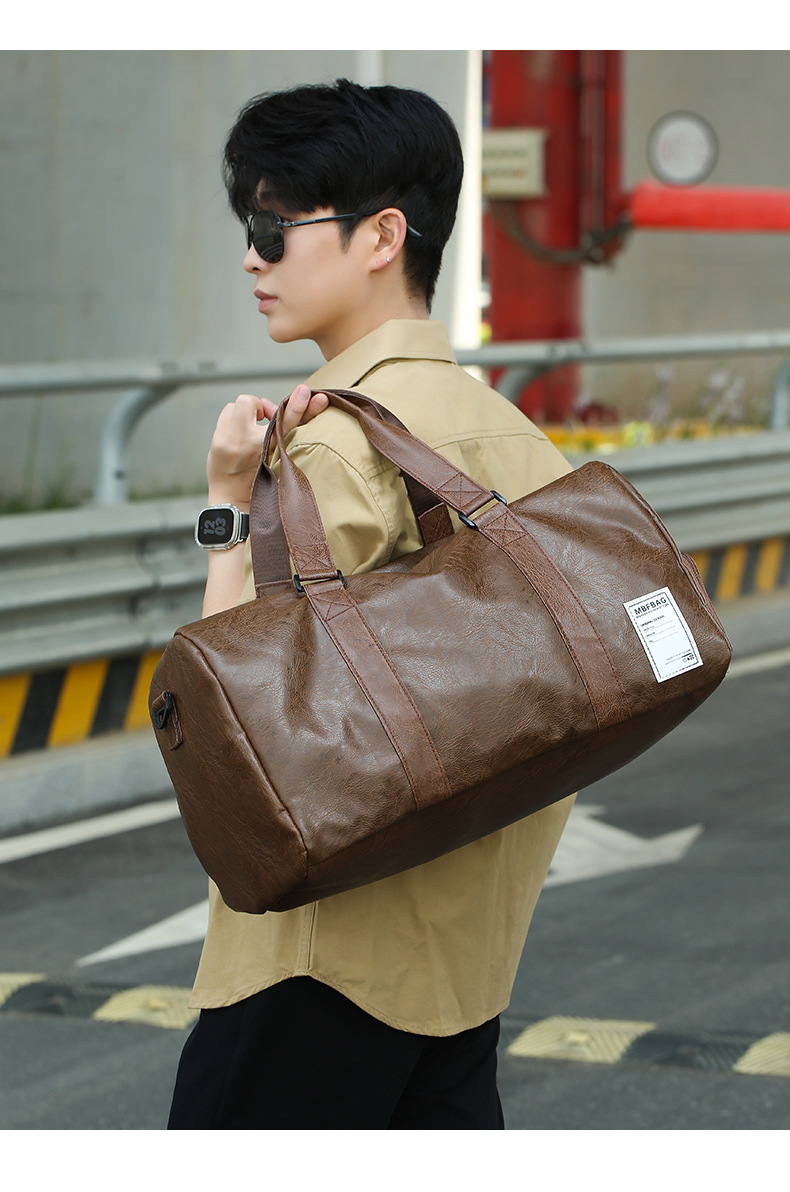 Portable travel bag, soft PU leather, multifunctional