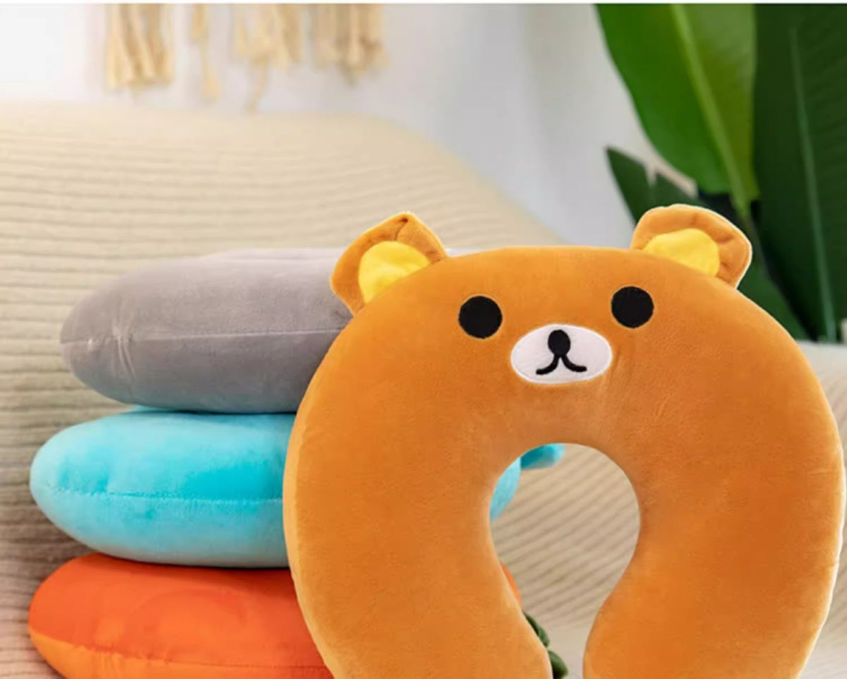 U-shaped neck pillow for travel and napping