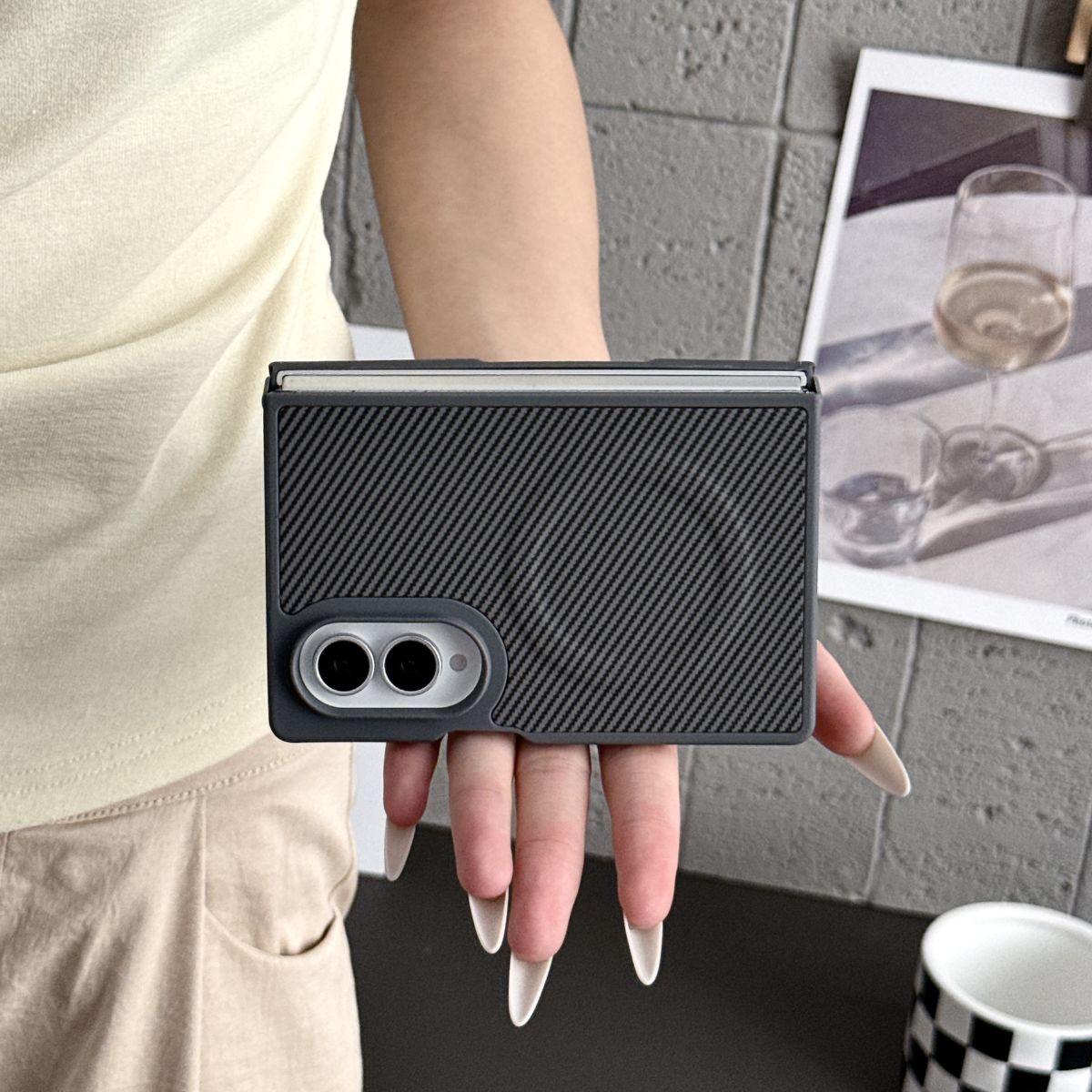 Carbon fiber magnetic case for Samsung Galaxy Z Flip 8/7/6 and Z Fold 8 Ultra