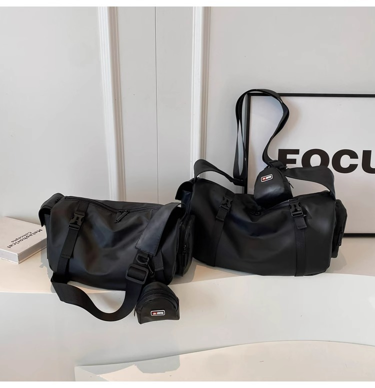 Waterproof sports bag, large capacity