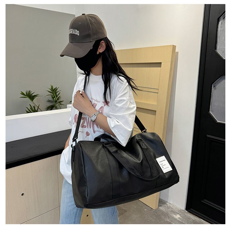 Travel bag and men's backpack with dress and shoe compartment