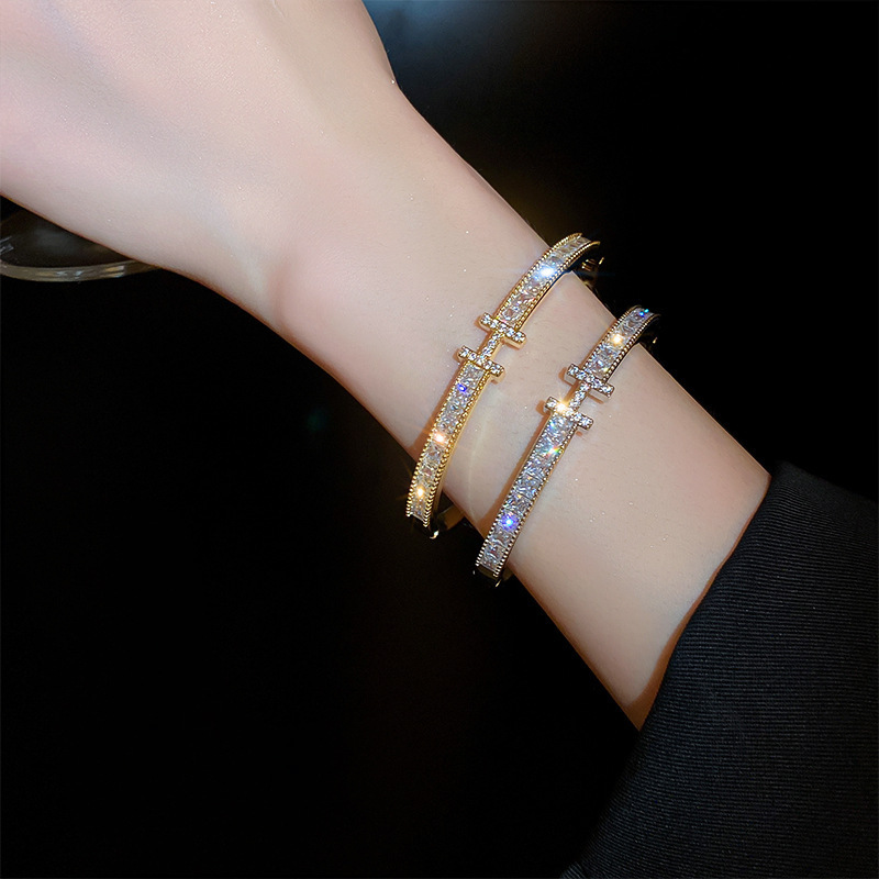 Mehrschichtiges elastisches Strass-Armband, Roségold