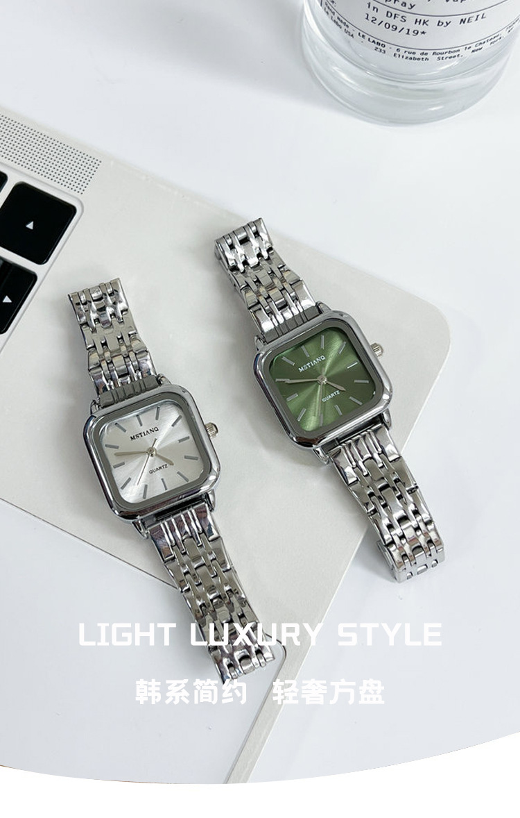 Quadratische Damen-Quarzuhr im Vintage-Stil