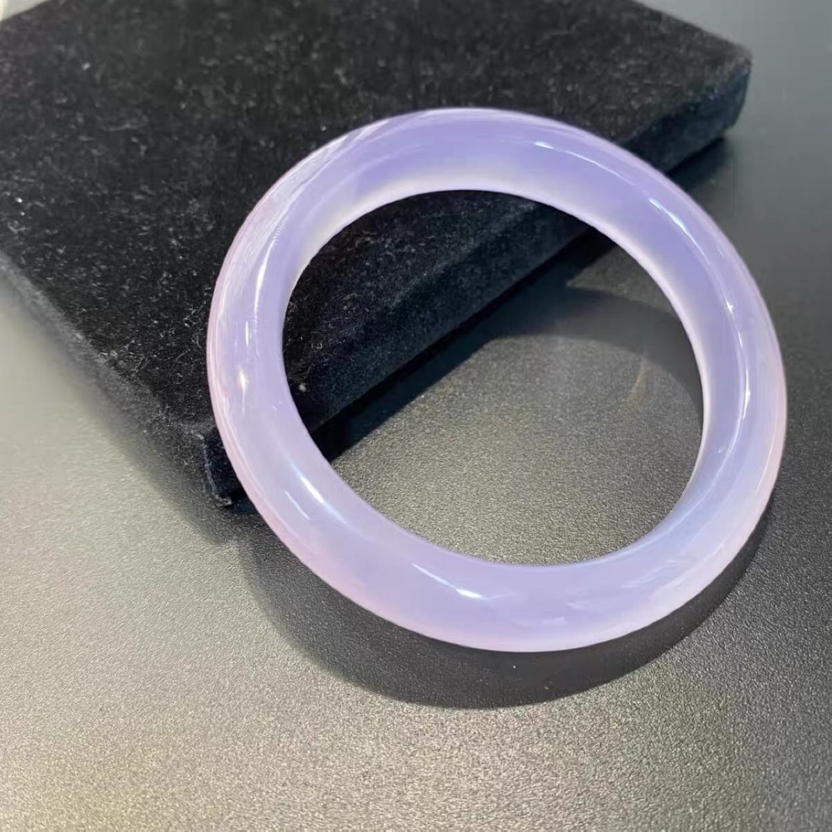 Zertifiziertes Violett-Achat-Armband Katzenauge