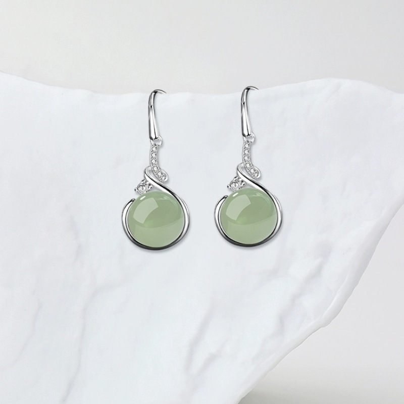 Klassische Jade-Ohrringe, chinesischer eleganter Stil