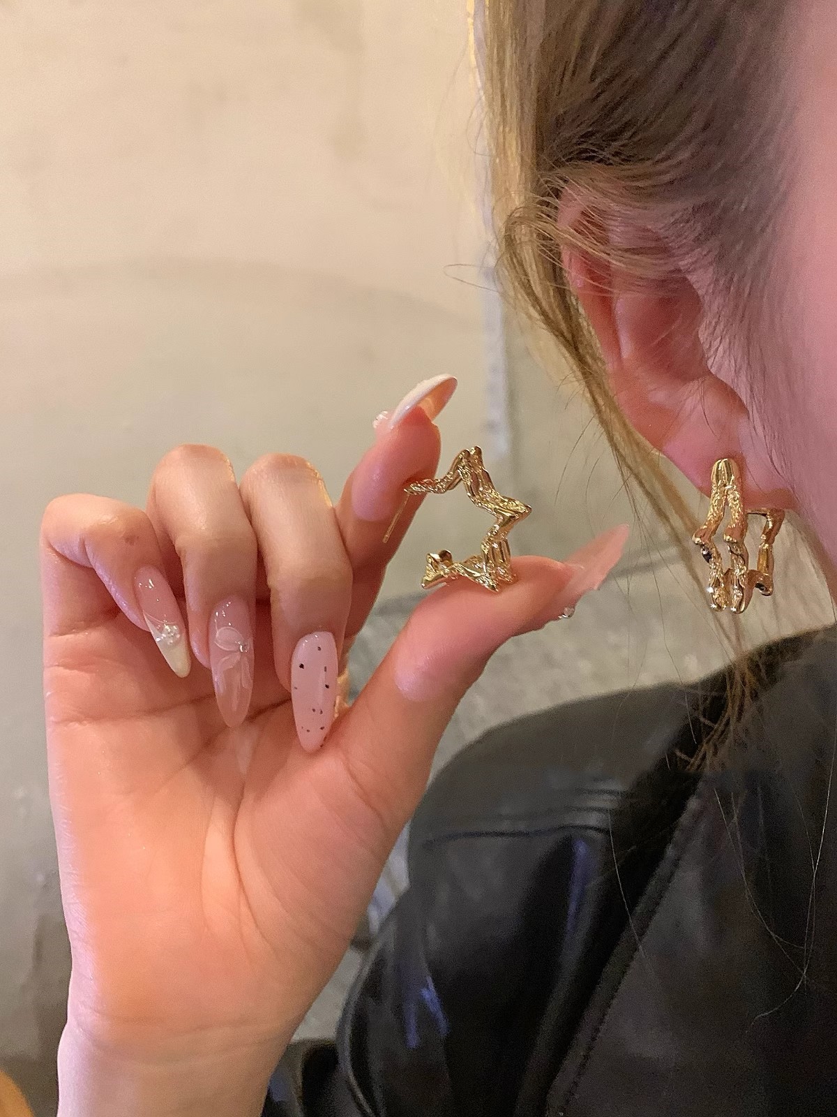 Minimalist metal pentagram küpeler kadın yeni tasarım çivi tipi