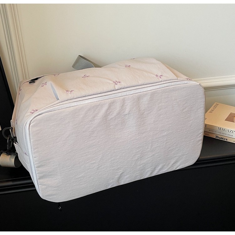 Expandable travel bag, large capacity, lightweight