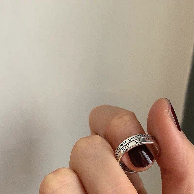 Römische Ziffern Ring, minimalistisches Design