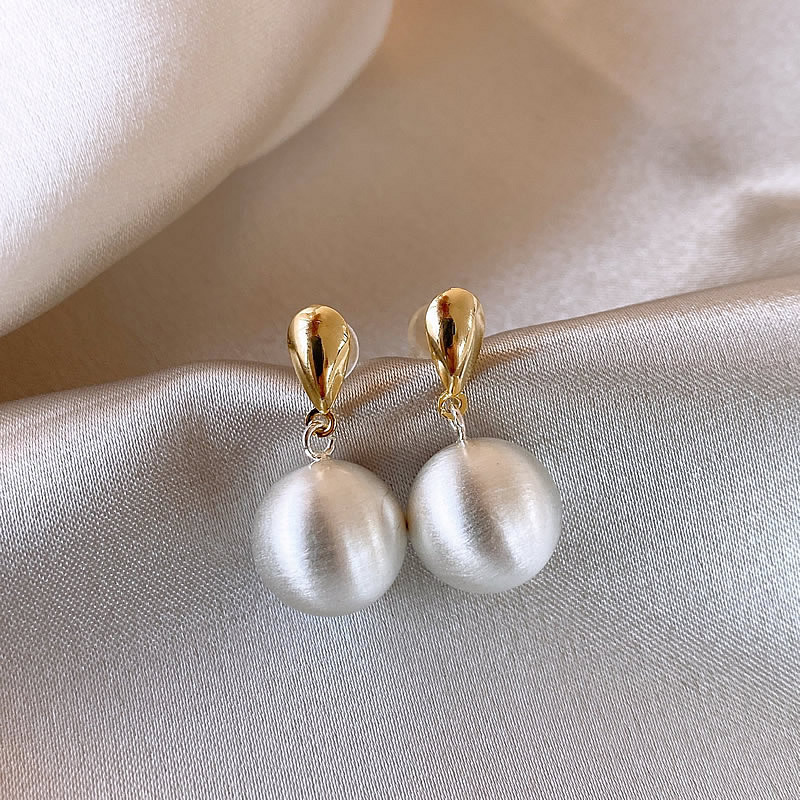 Metal round ball stud earrings, brushed finish