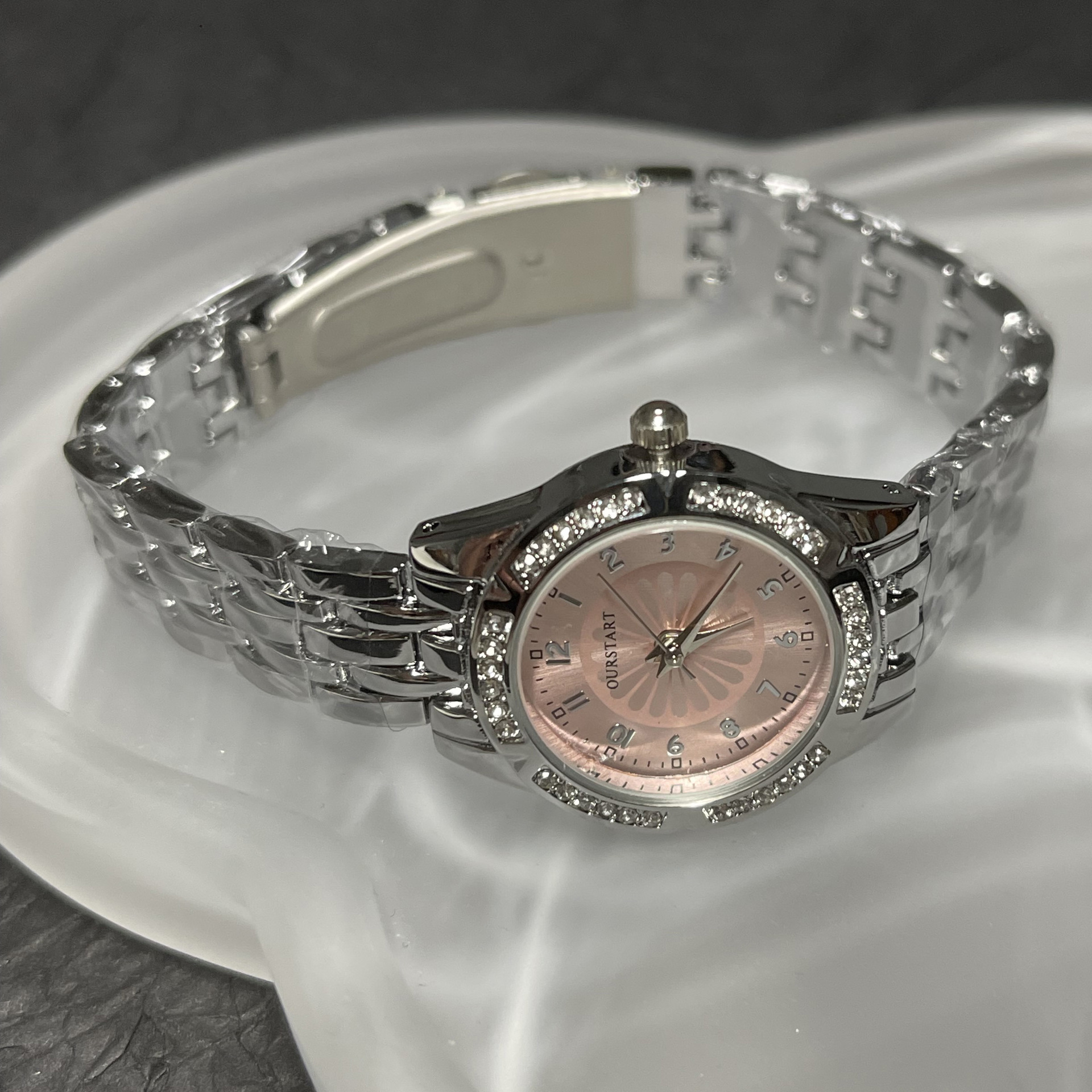 Damen-Quarzuhr, Stahlband, Strass-Zifferblatt