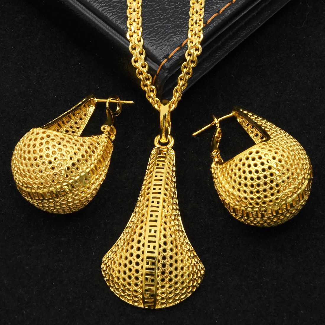24K altın kaplı bakır takı seti kolye küpe geometrik