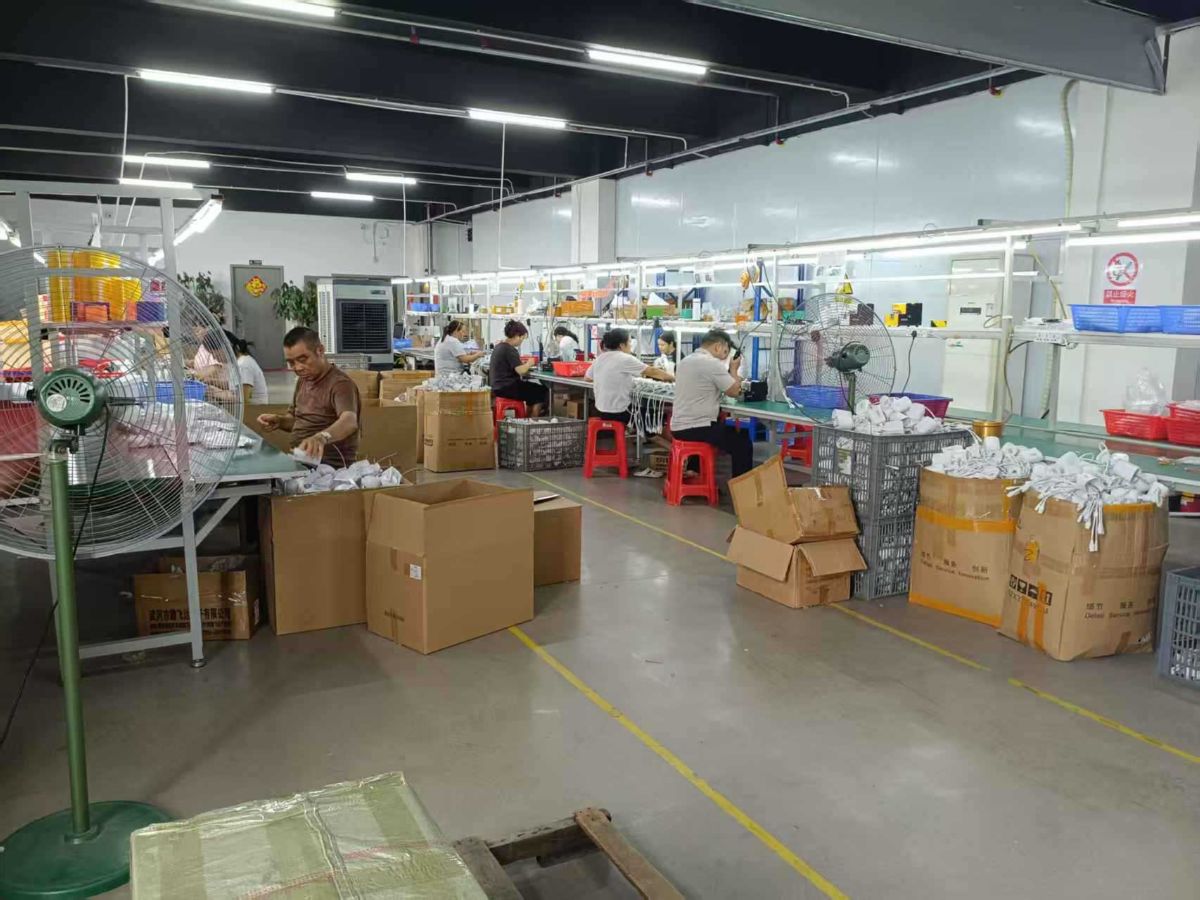 跨境专供韬视芯睿视4路POE NVR网络高清4K硬盘录像机手机远程8MP