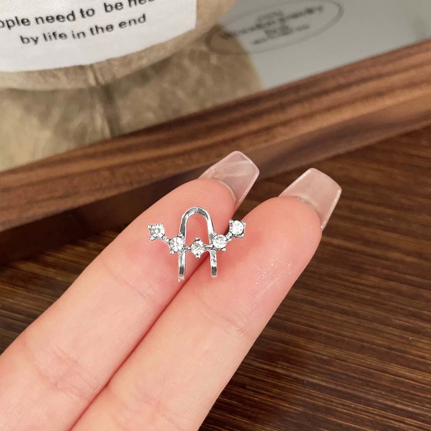 Strass-Ohrclip ohne Piercing