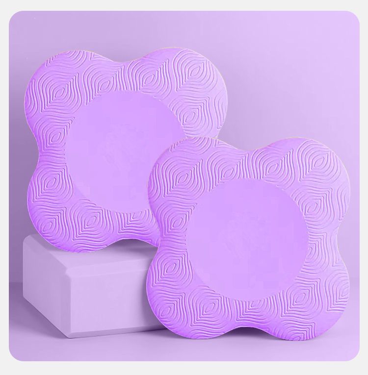Plank support mat with elbow and knee protection pads