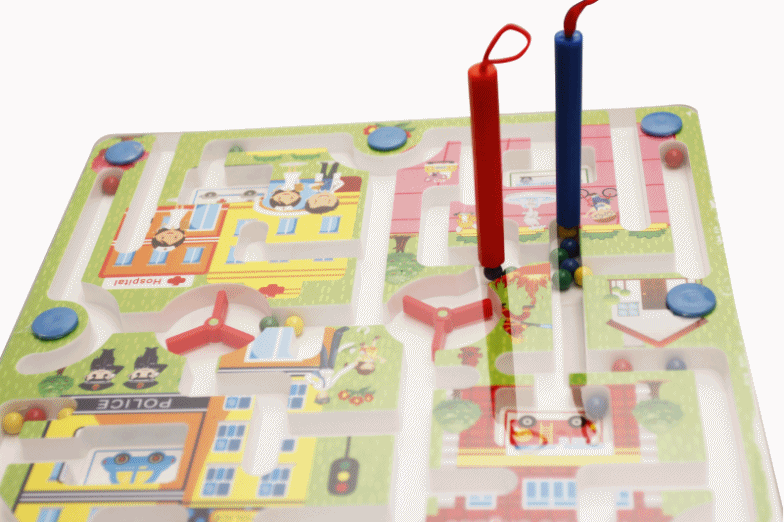 Holz-Doppelseitiges magnetisches Ringspiel mit Kugellabyrinth und Flugschach