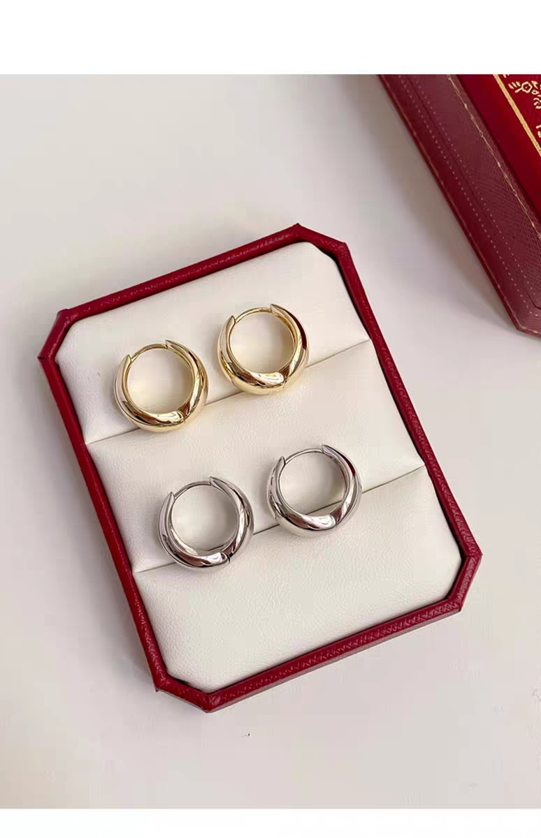 Seiko water drop ring ear studs, fashion design