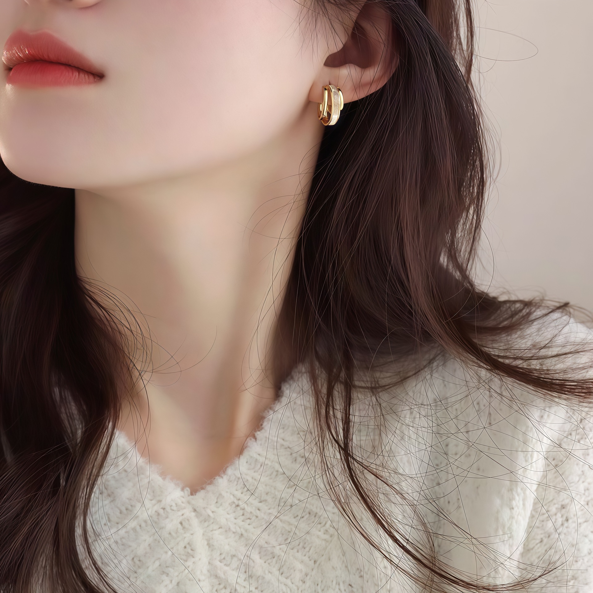 S925 Sterling Silver Mother-of-Pearl Stud Earrings for Women