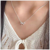 S925 Silber Zirkonia Halskette Damen, Schlüsselbein Kette, leicht luxuriös