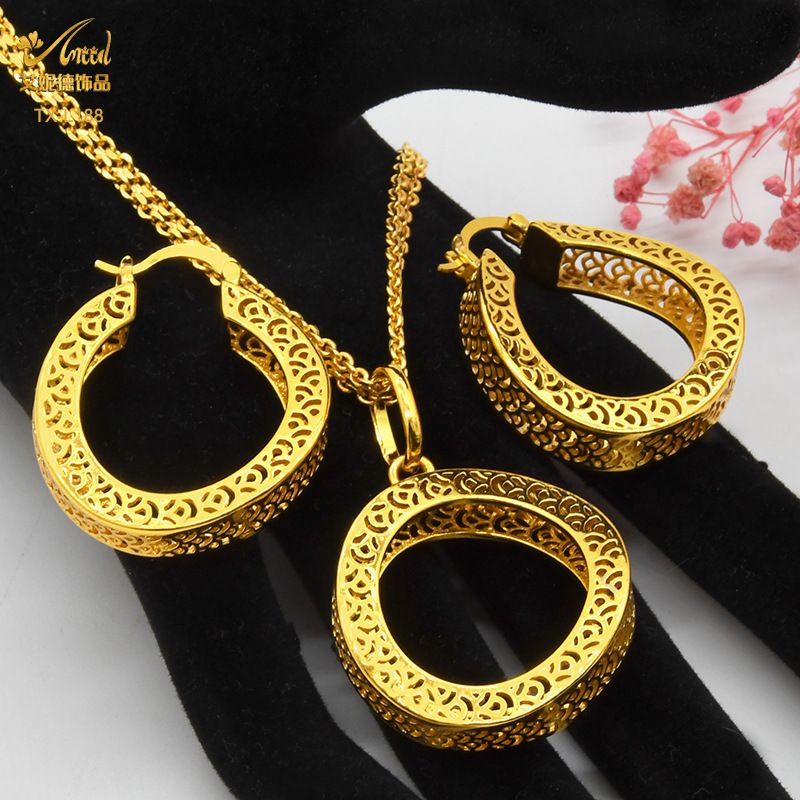 24K altın kaplı bakır takı seti kolye küpe geometrik
