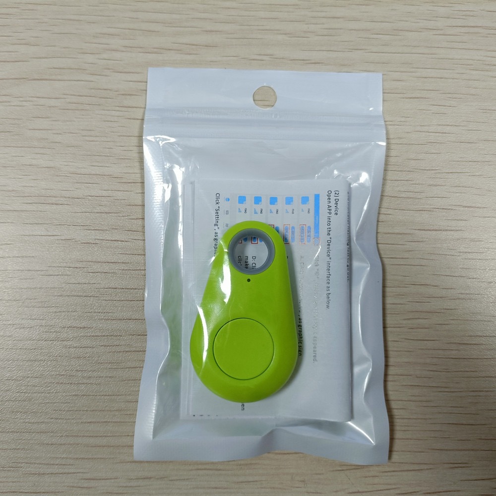 Bluetooth GPS tracker for keys and luggage