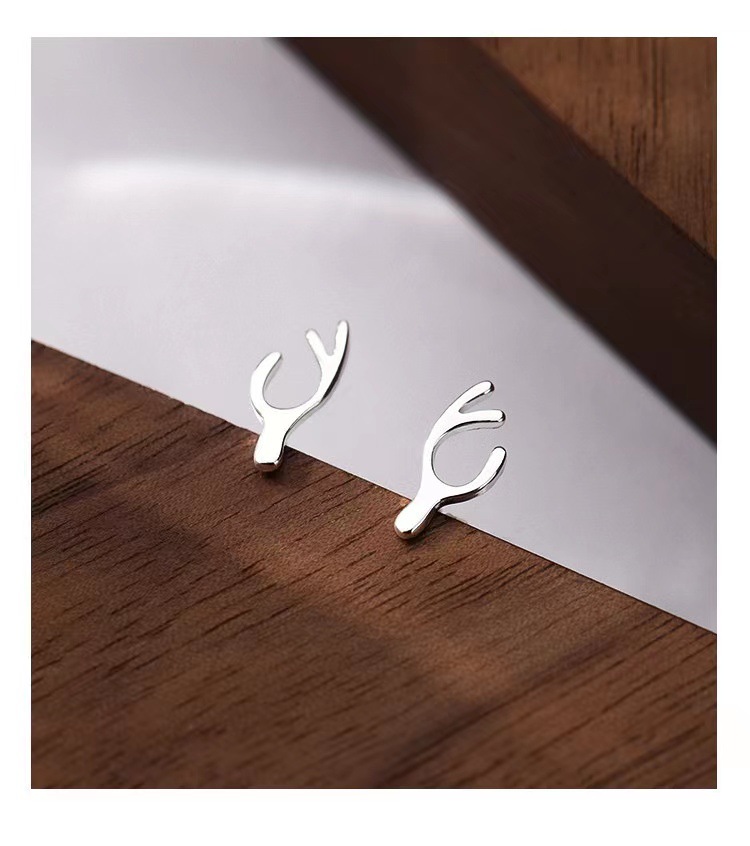 S999 Silberohrstecker minimalistisches Design