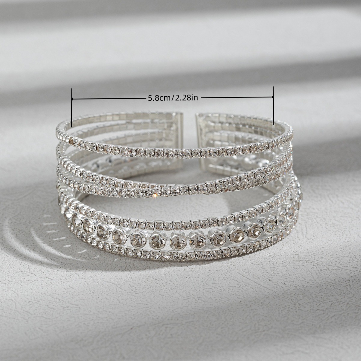 Damenarmband, elastisch, Stein besetzt