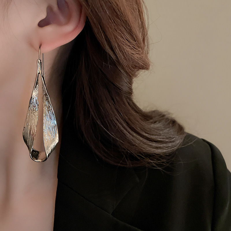 Metallic water drop leaf ear hook earrings for women