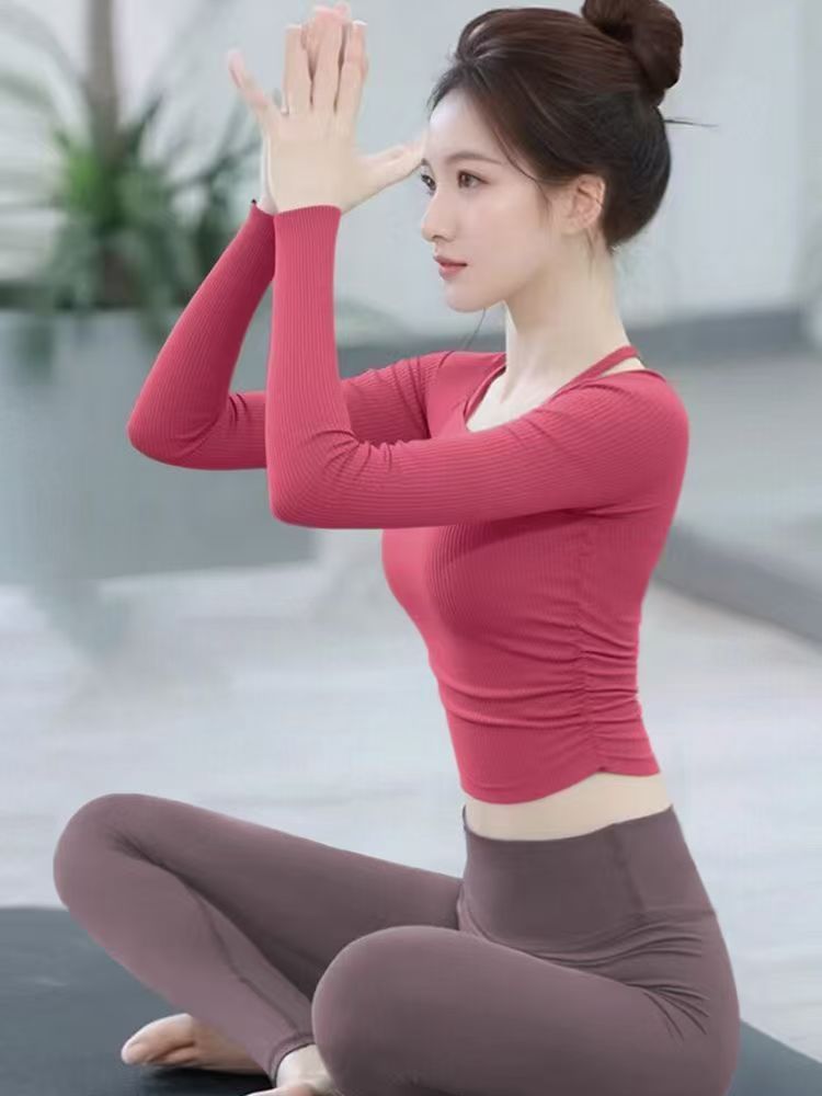 Women's Yoga Top Autumn with Chest Pad, Pilates Training