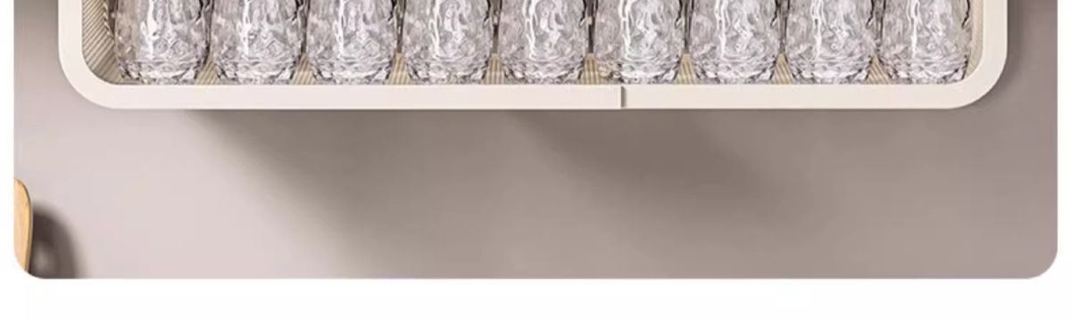 Expandable kitchen storage shelf with hanging basket