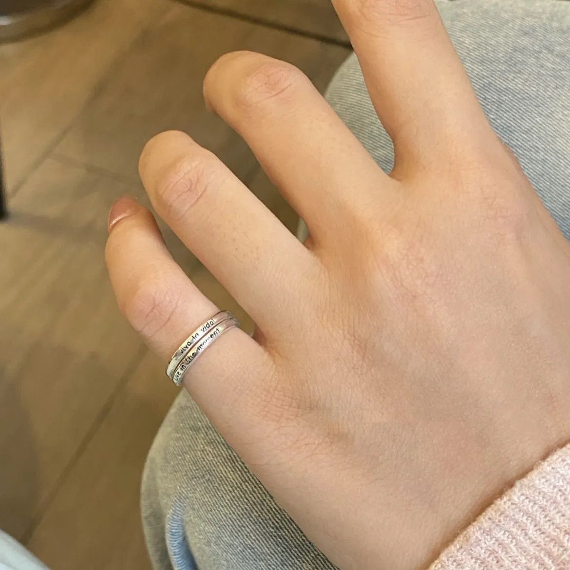 Retro Buchstaben Ring verstellbar