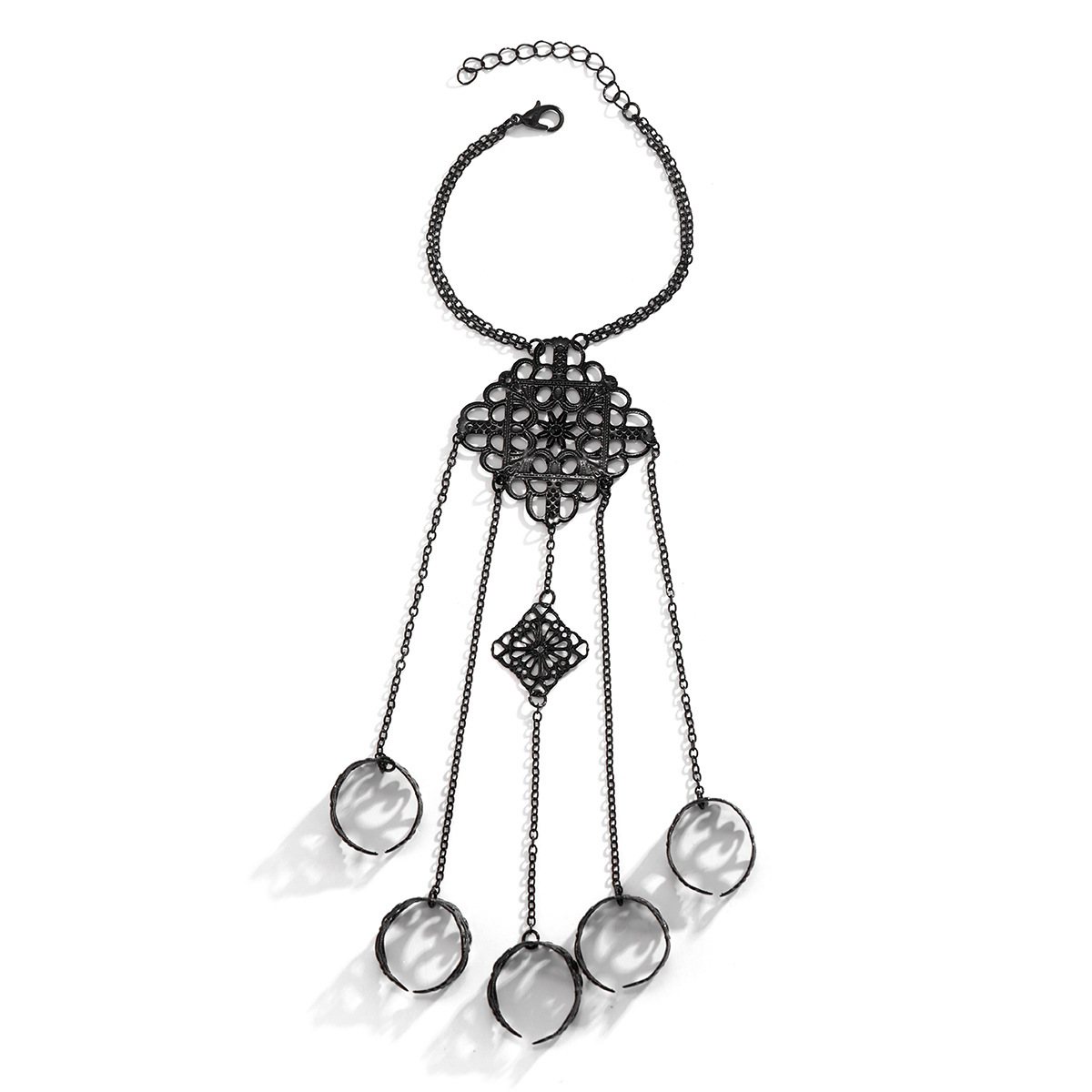Gotik-Kettenfingerarmband Damen mit Ziernieten