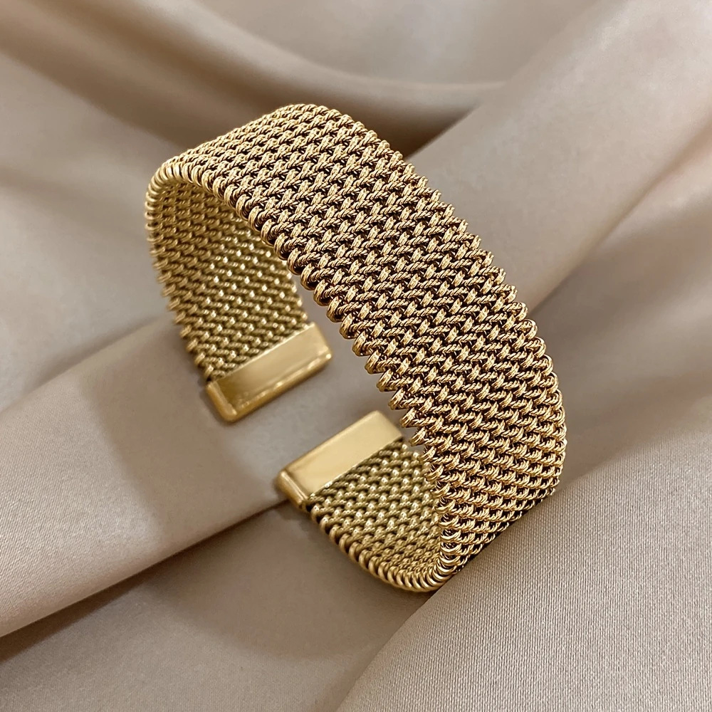 18K-beschichtetes Titantahl-Armband für Damen