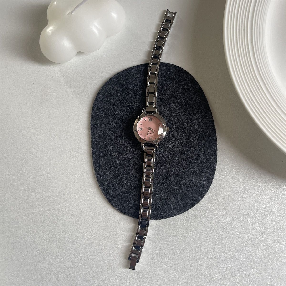 French style minimalist women's quartz watch slim band