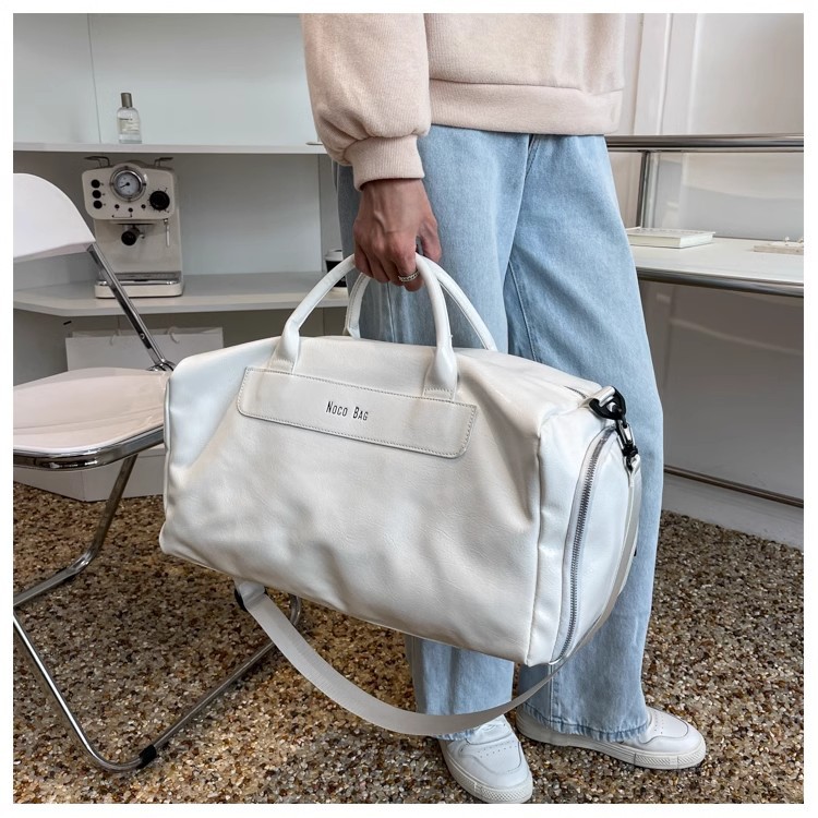 Travel bag, PU material, large capacity, multipurpose