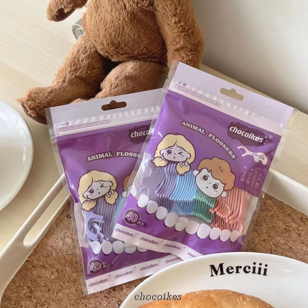 Animal-Shaped Dental Floss Sticks for Kids, Family Pack