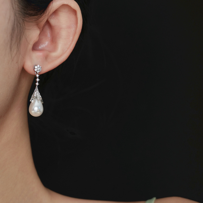 Diana Princess Perlenohrringe, Wassertropfen-Design