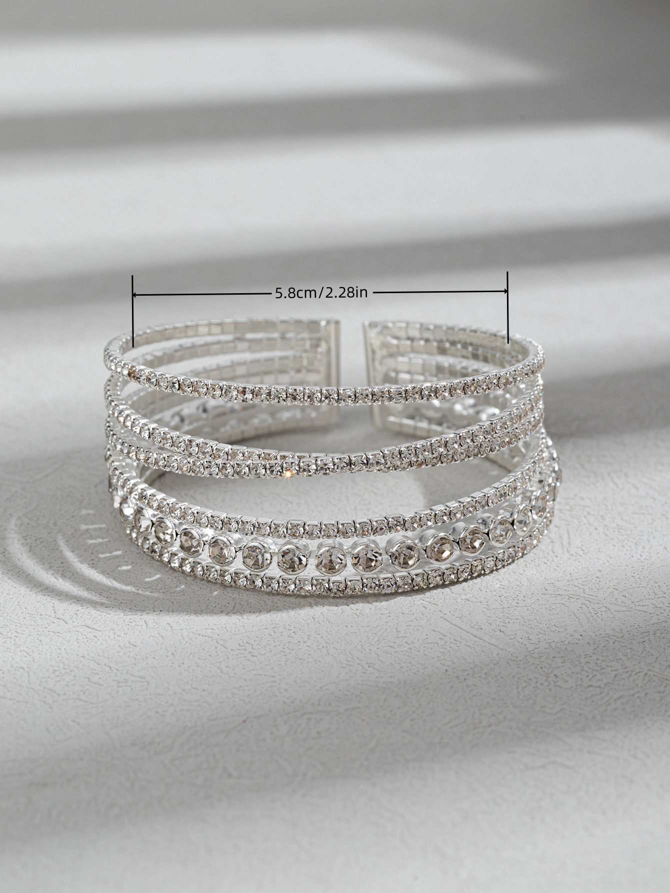 Damenarmband, elastisch, Stein besetzt
