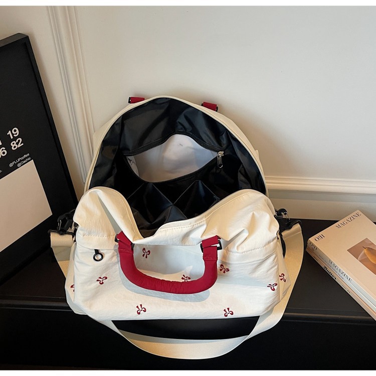 Expandable travel bag, large capacity, lightweight